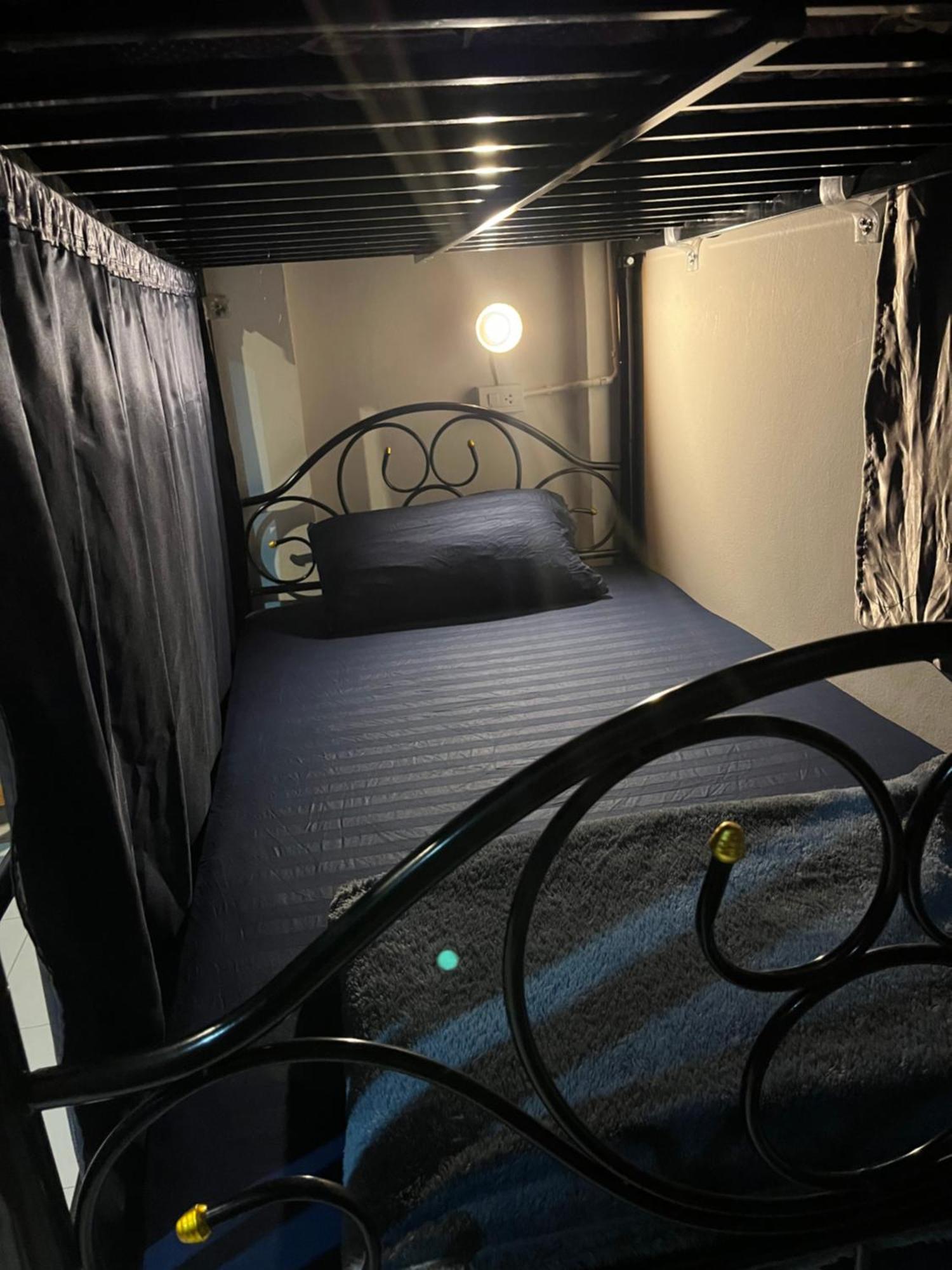 Moon Dolphin Hostel Haad Rin Esterno foto